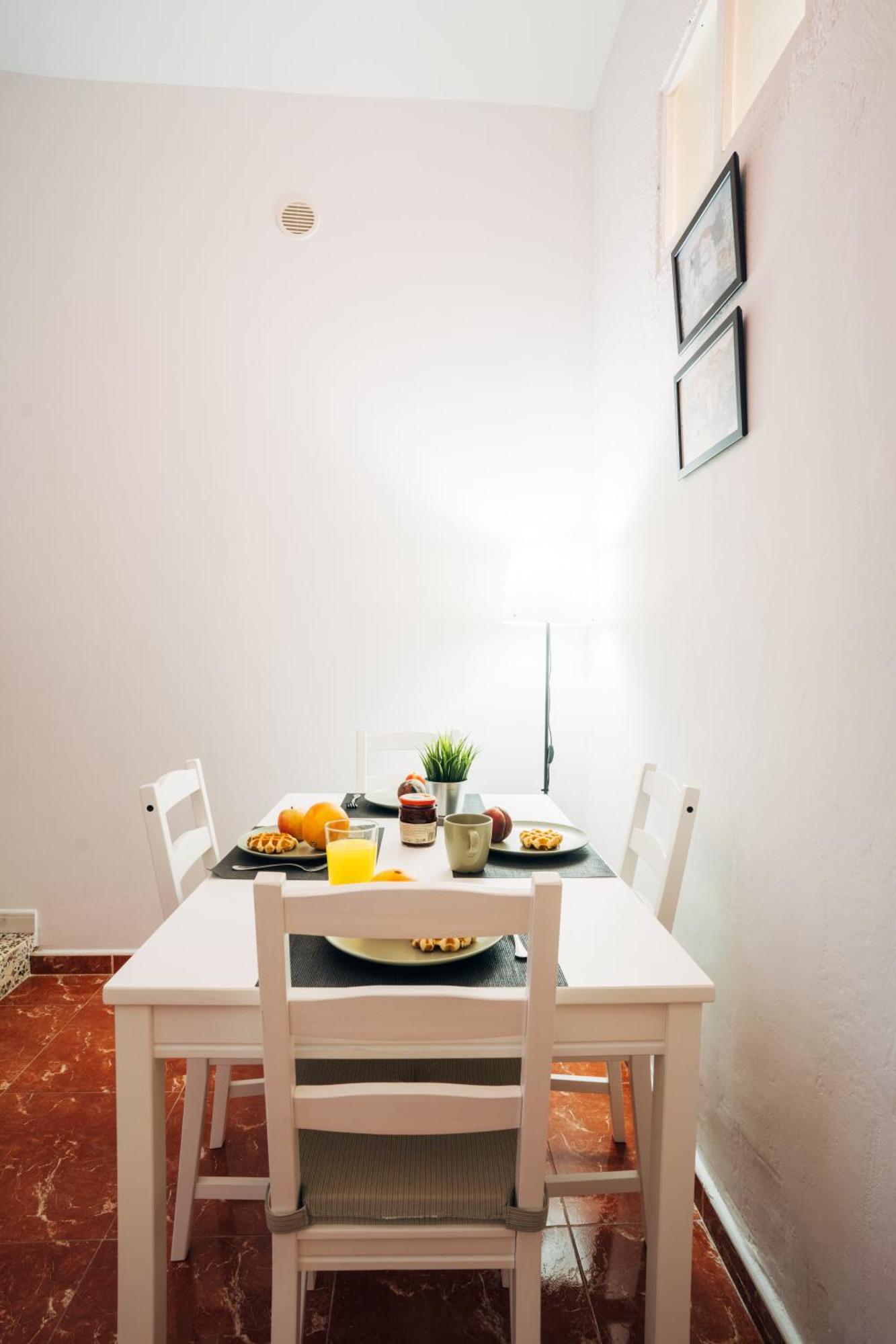 Atp San Cristobal A 5 Minutos De Puerta Purchena - Alcazaba - Catedral - Wifi Gratis! Villa Almeria Exterior photo
